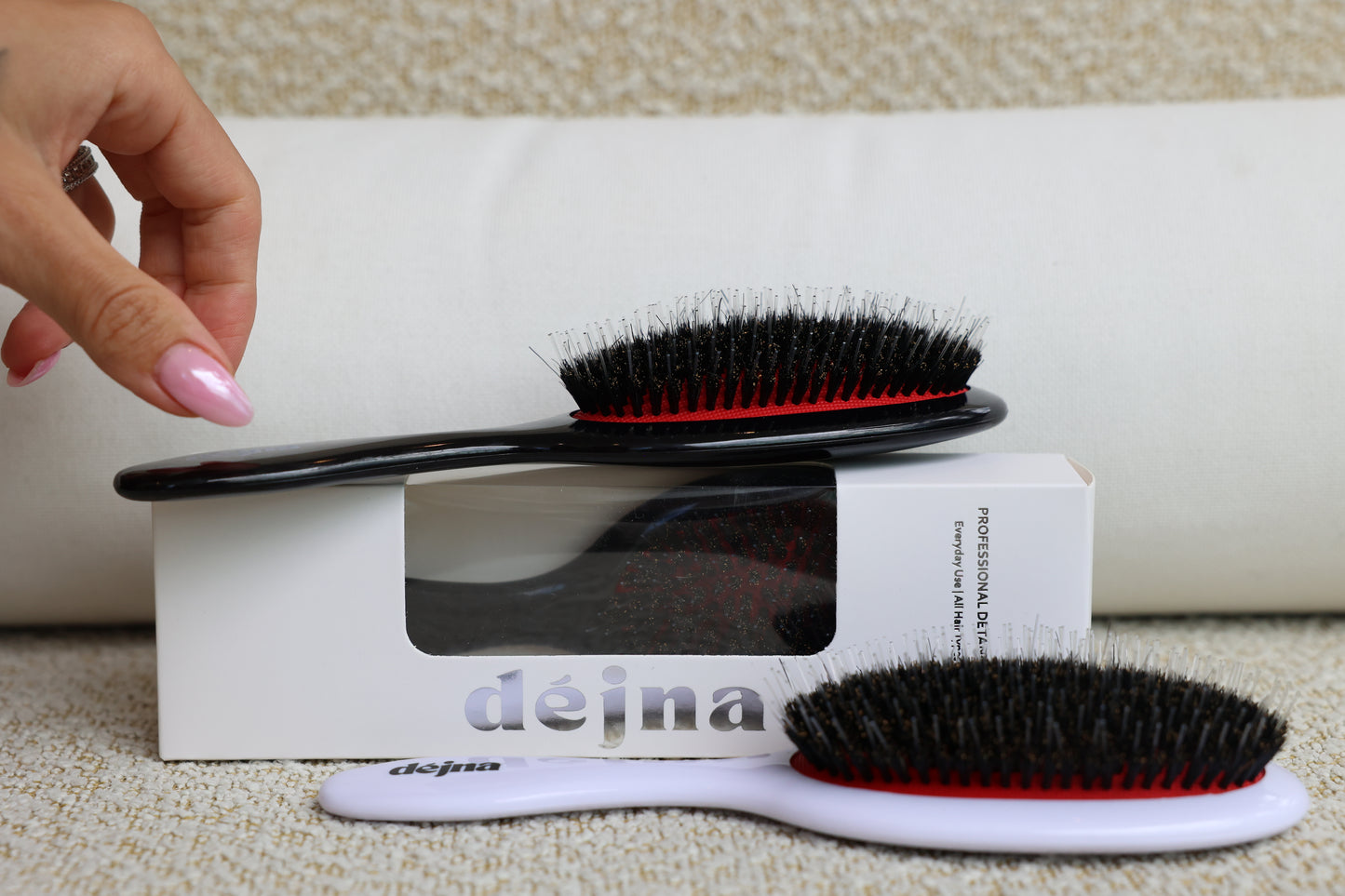 Déjna Bristle Hair Brush