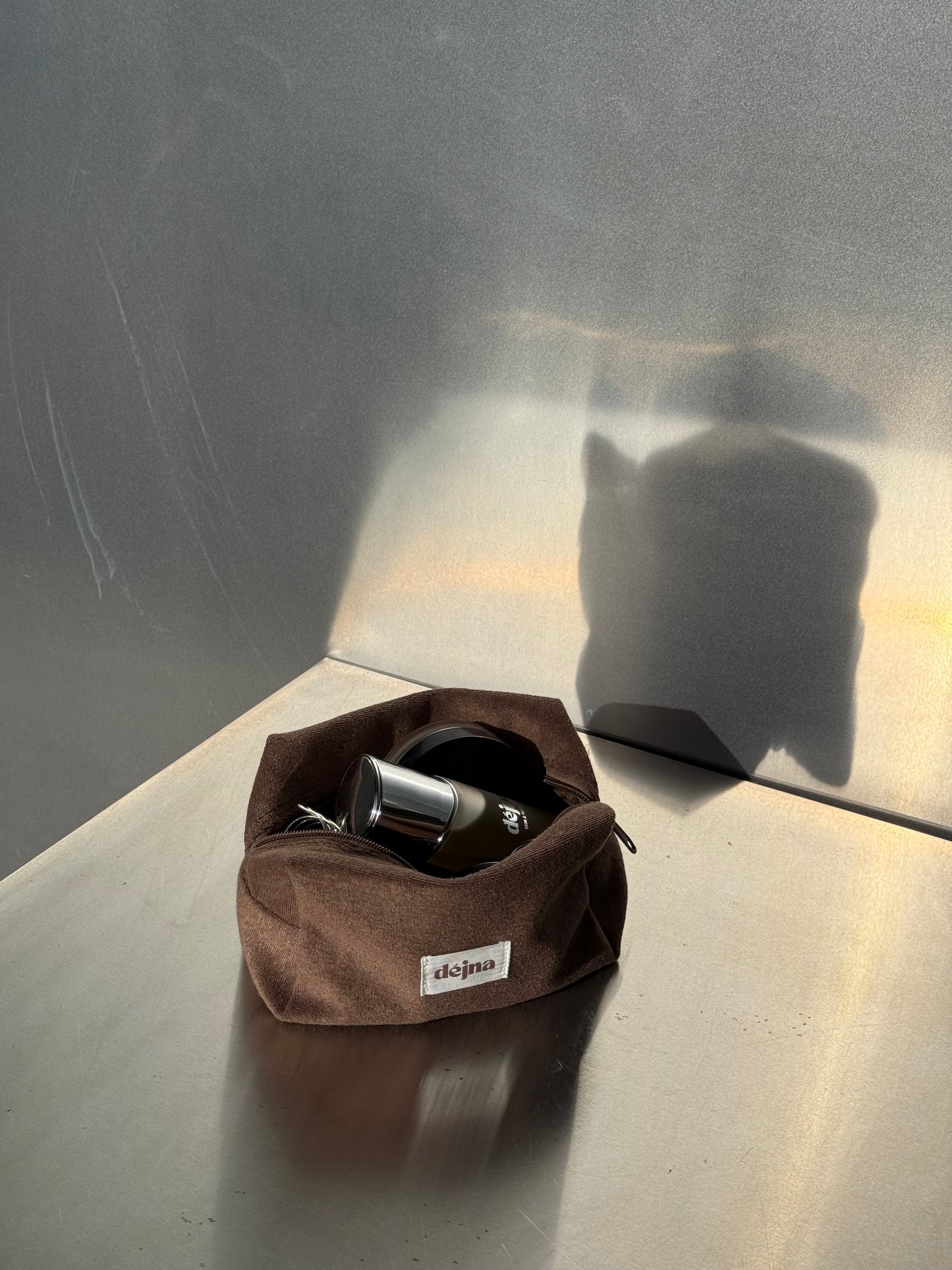 Déjna Beauty Bag
