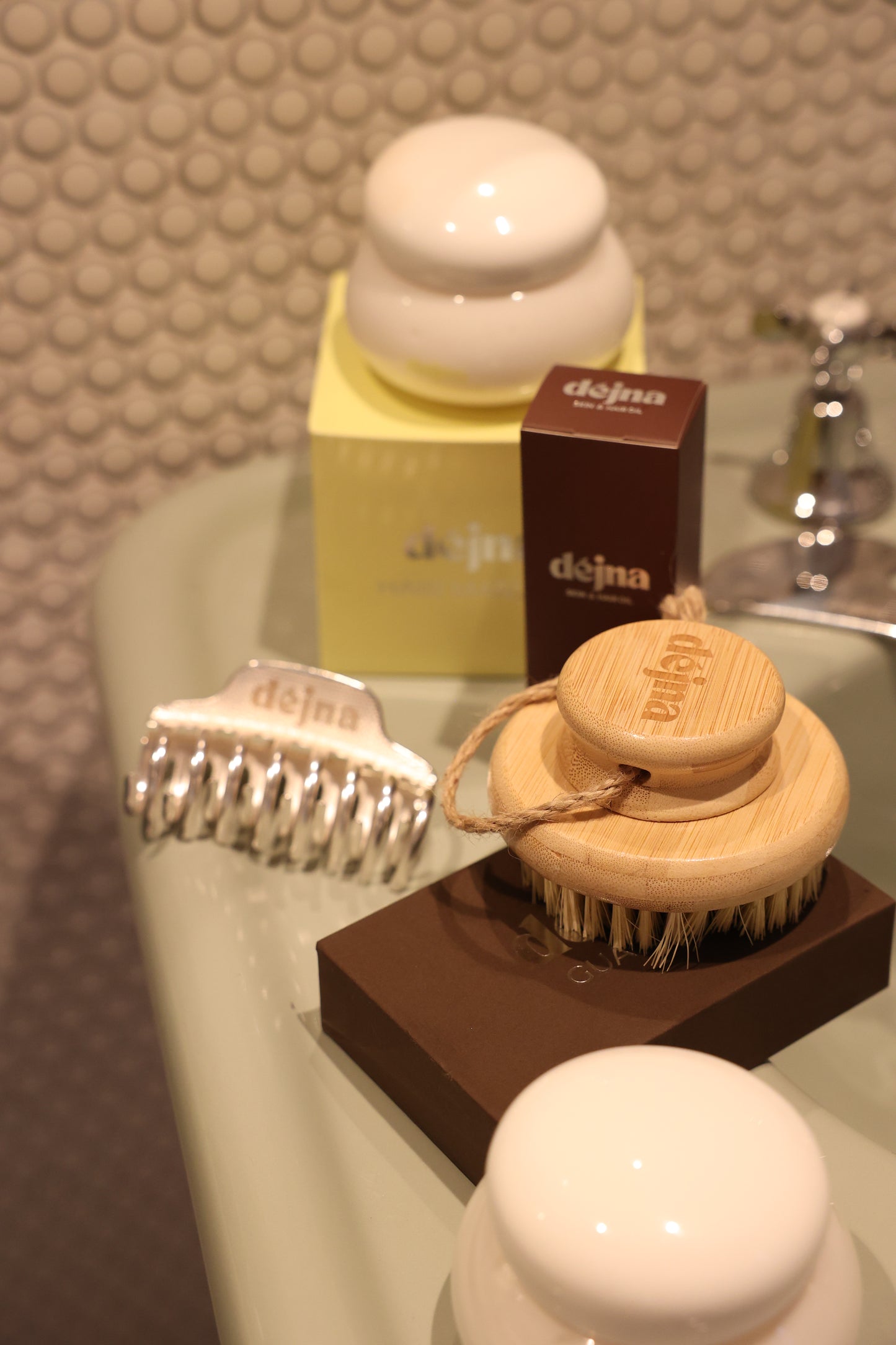 Déjna Body Dry Brush