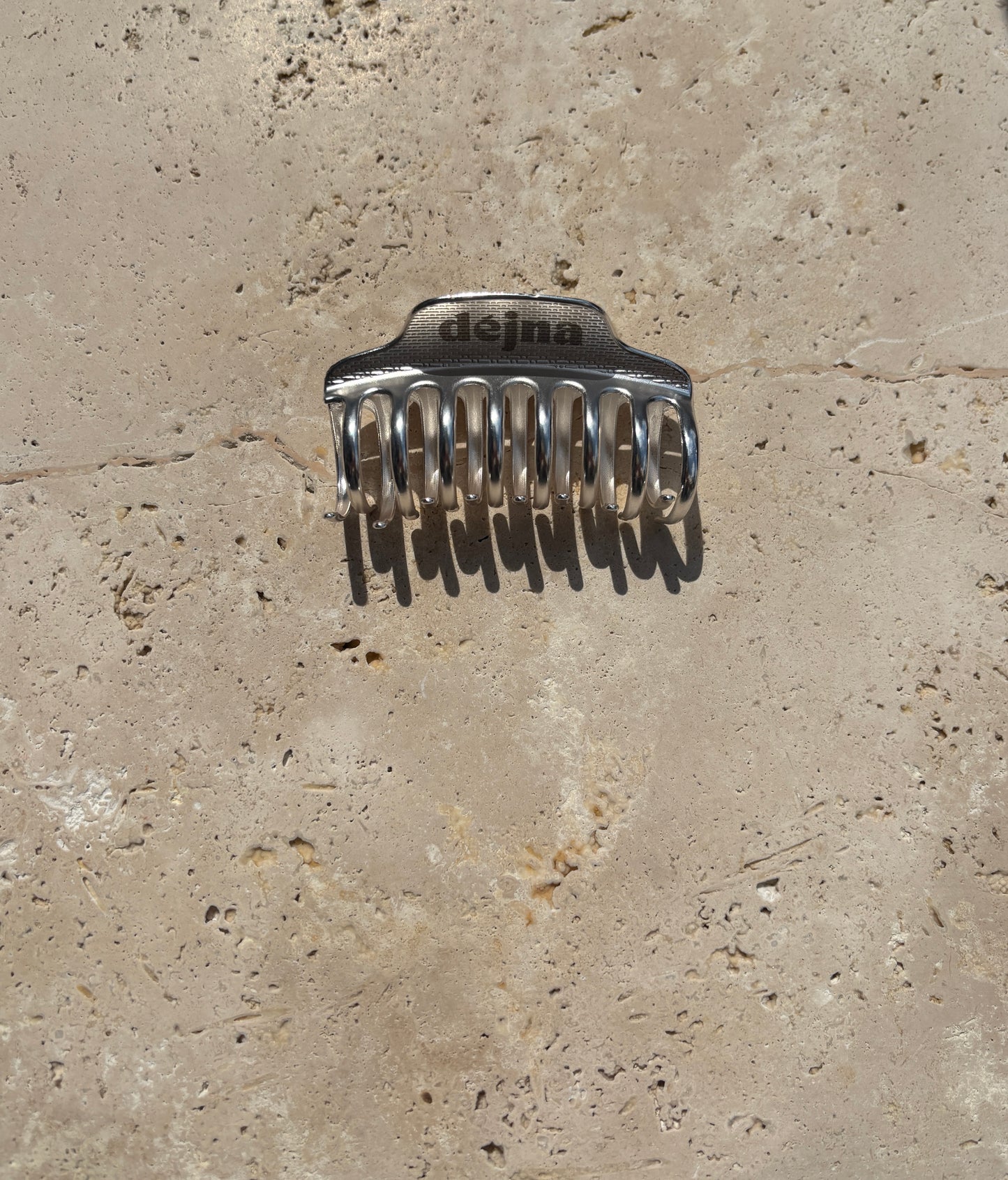 Déjna Claw Clip