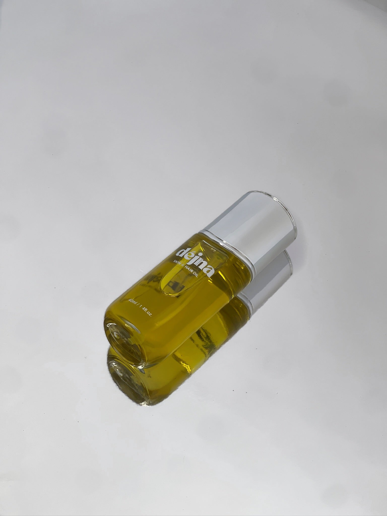 Déjna Oil Mini