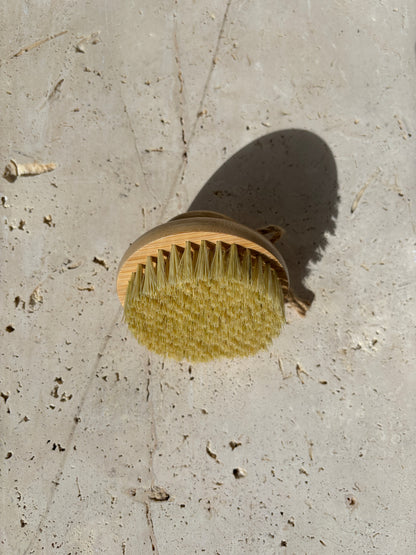 DÉJNA DRY BRUSH | Bamboo Body Exfoliating Brush